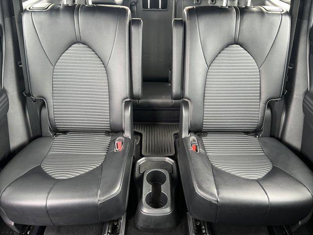 used 2022 Toyota Highlander car, priced at $40,997
