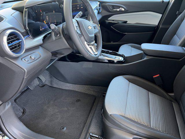 new 2025 Chevrolet Trax car, priced at $21,997