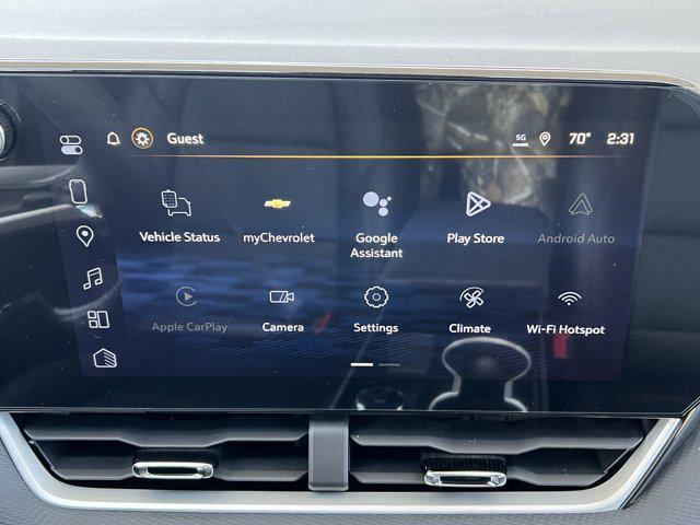 new 2026 Chevrolet Equinox car, priced at $32,903