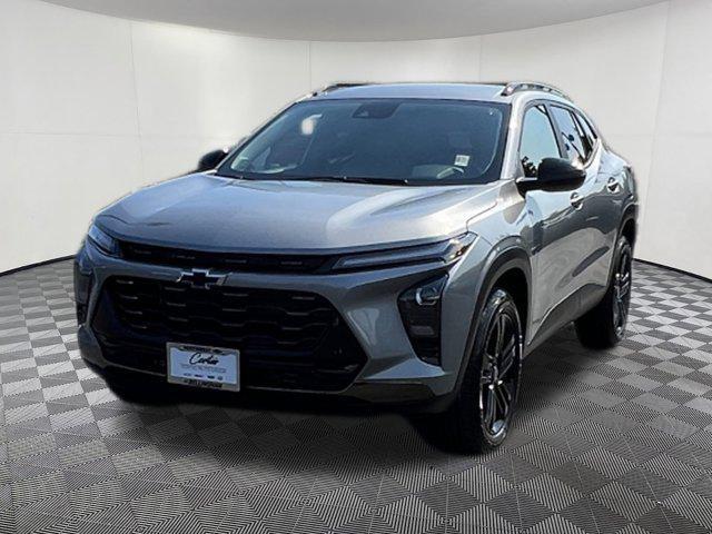 used 2025 Chevrolet Trax car, priced at $23,997
