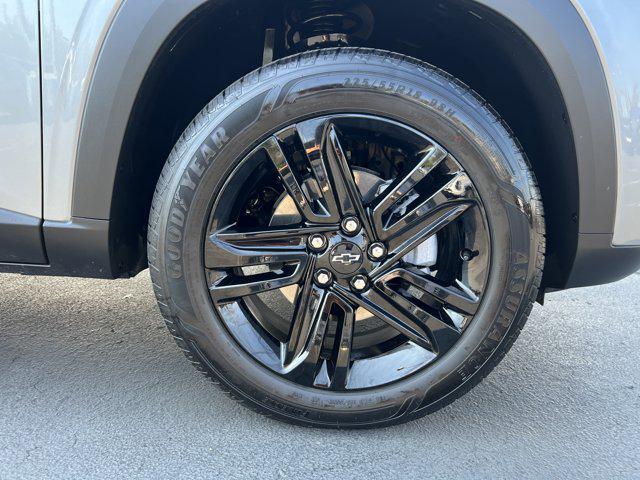 used 2025 Chevrolet Trax car, priced at $23,997
