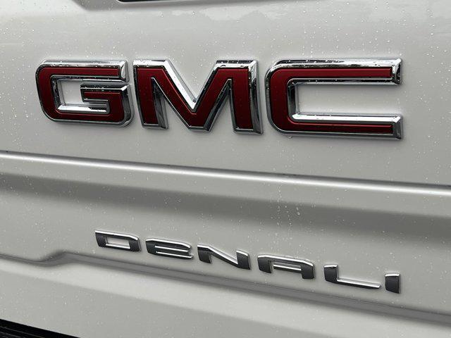 new 2025 GMC Sierra 1500 car, priced at $67,997