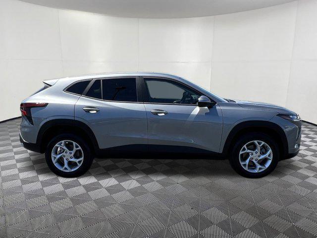 used 2025 Chevrolet Trax car, priced at $24,997