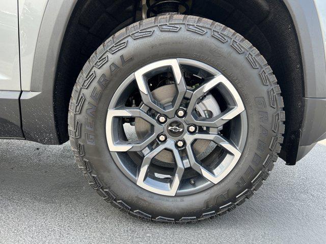 new 2026 Chevrolet Equinox car, priced at $35,649
