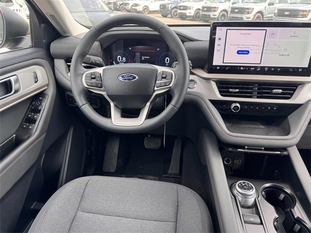 new 2025 Ford Explorer car