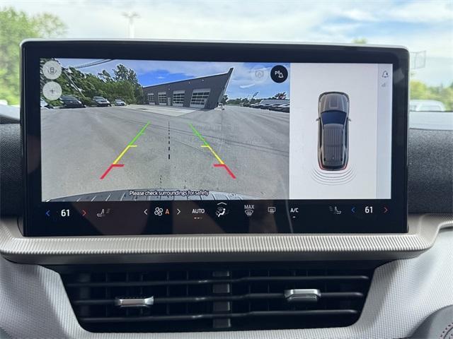 new 2025 Ford Explorer car