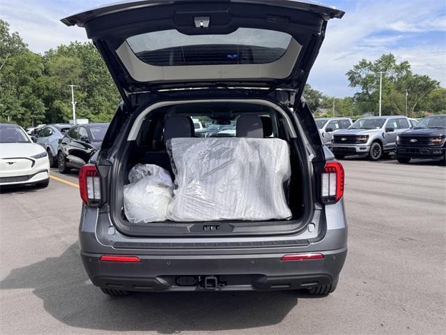 new 2025 Ford Explorer car