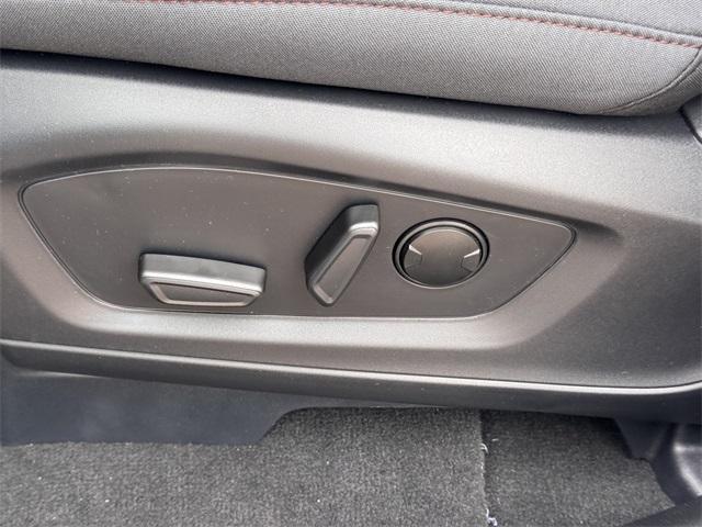 new 2025 Ford Explorer car