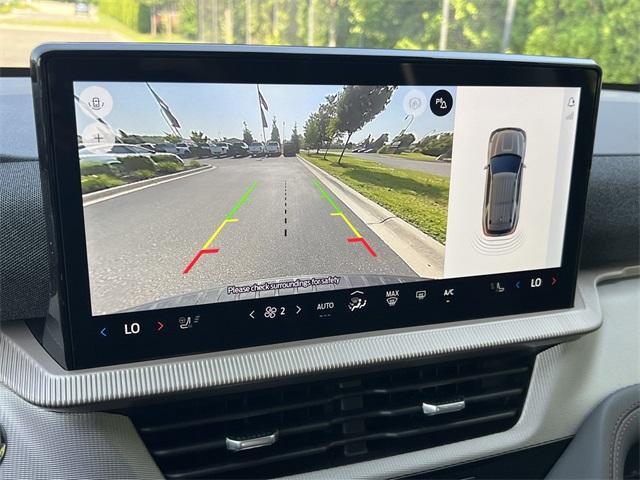 new 2025 Ford Explorer car