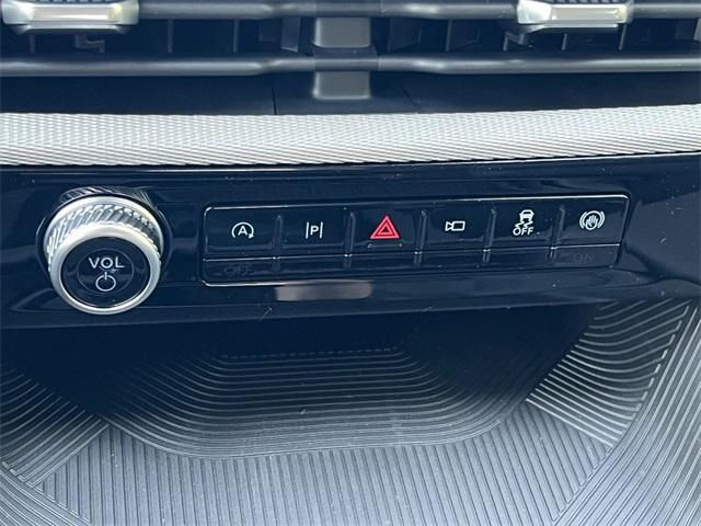 new 2025 Ford Explorer car