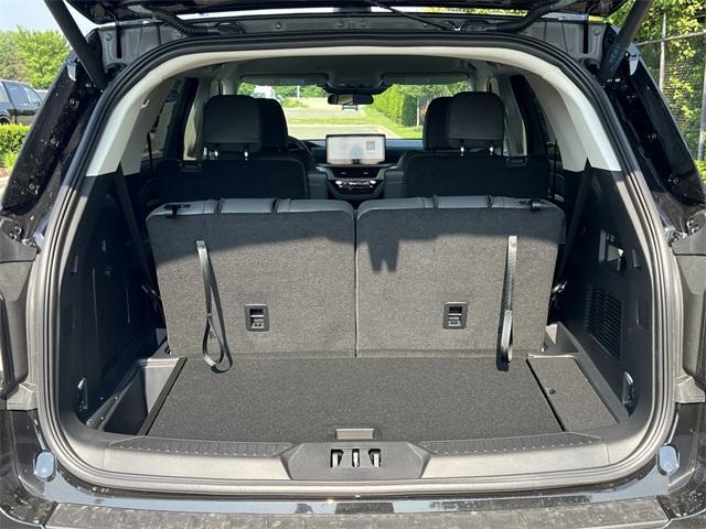 new 2025 Ford Explorer car