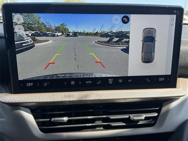 new 2025 Ford Explorer car