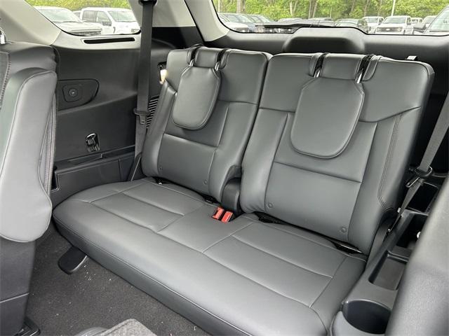 new 2025 Ford Explorer car