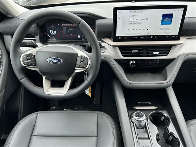 new 2025 Ford Explorer car