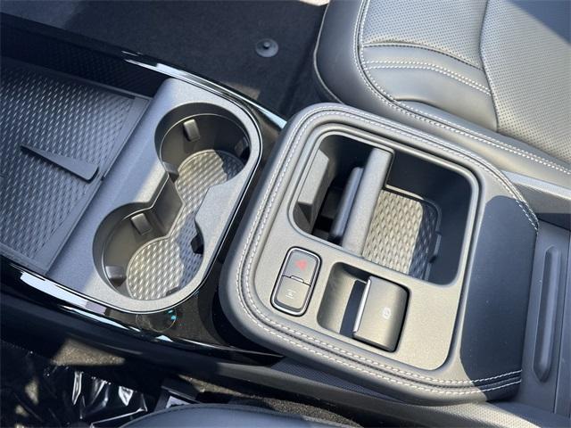 new 2025 Ford Mustang Mach-E car