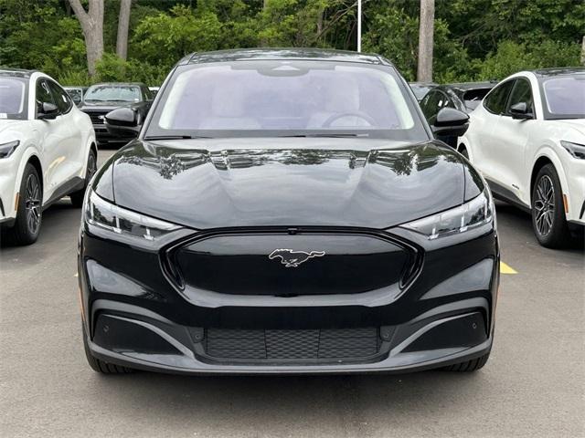 new 2025 Ford Mustang Mach-E car