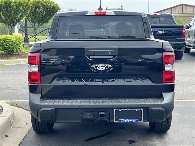 new 2025 Ford Maverick car