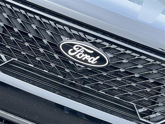 new 2025 Ford Maverick car