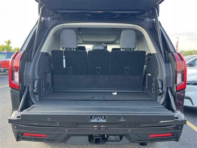 new 2025 Ford Expedition car, priced at $73,000