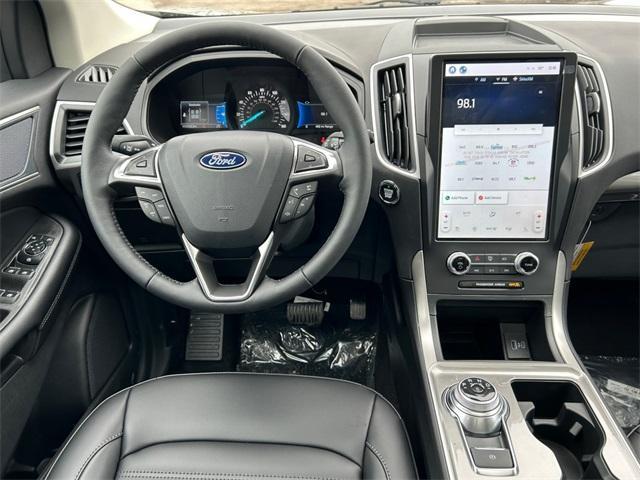 new 2024 Ford Edge car, priced at $41,827