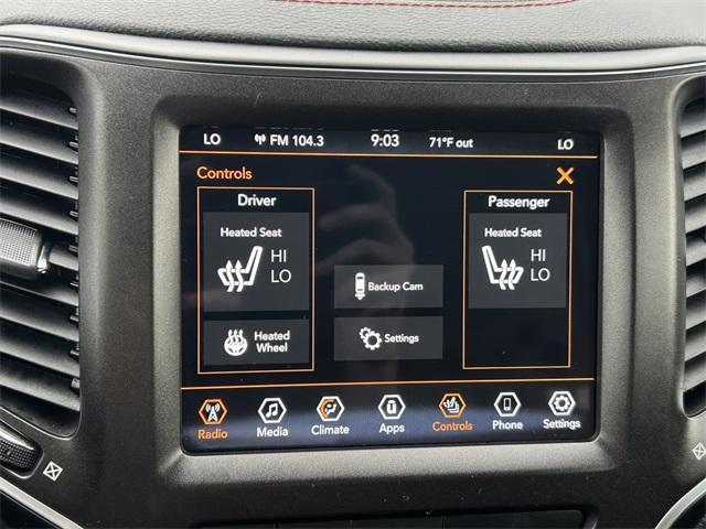 used 2020 Jeep Cherokee car, priced at $19,887