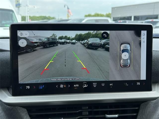 new 2025 Ford Explorer car