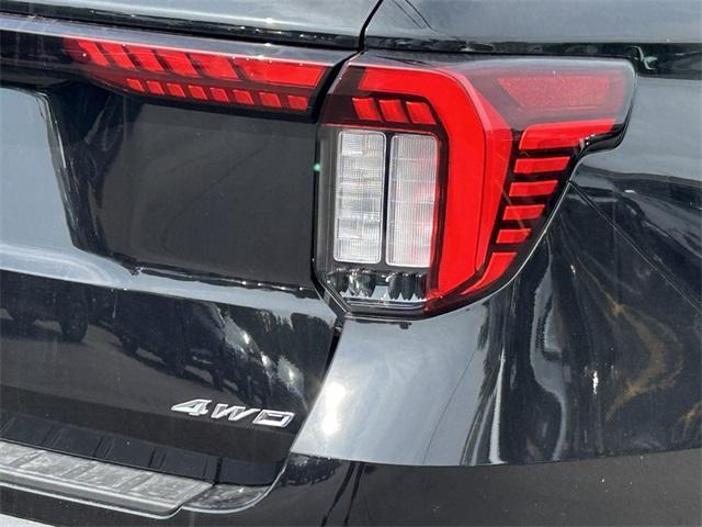 new 2025 Ford Explorer car