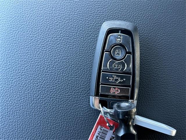 new 2025 Ford F-150 car