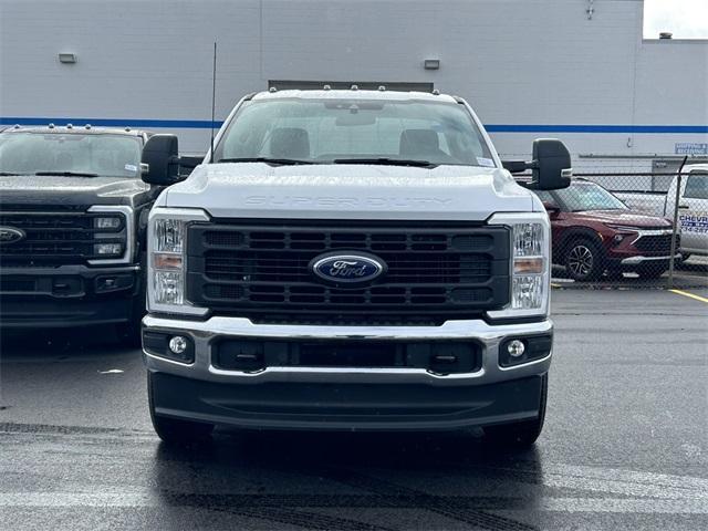 new 2024 Ford F-350 car, priced at $55,138