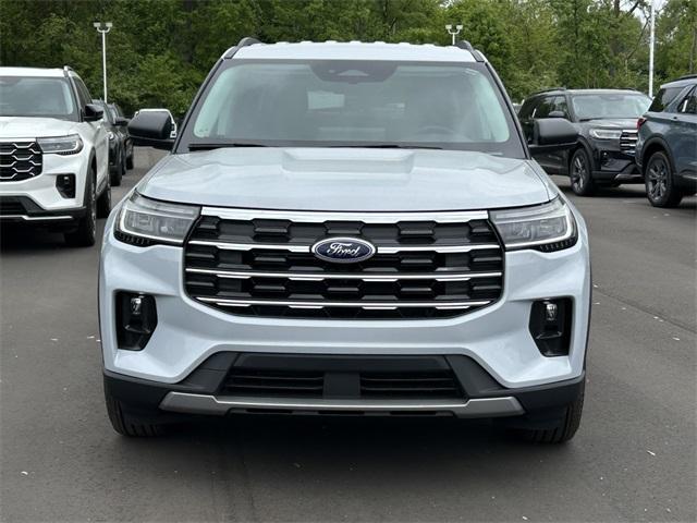 new 2025 Ford Explorer car