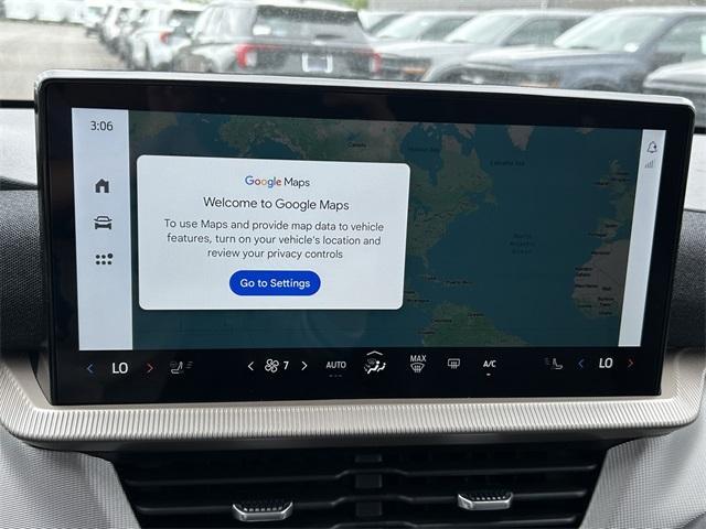 new 2025 Ford Explorer car