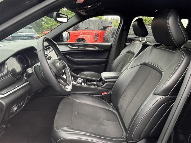 used 2021 Jeep Grand Cherokee L car, priced at $28,994