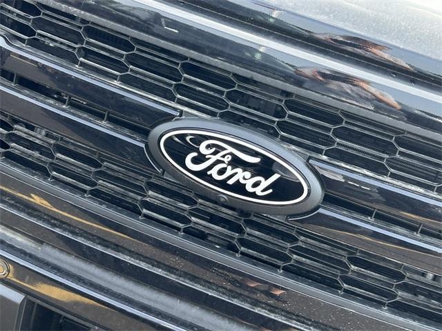 new 2025 Ford F-150 car