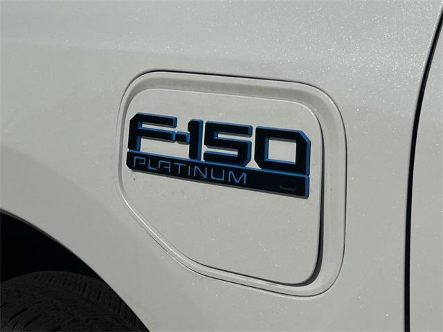 new 2025 Ford F-150 Lightning car
