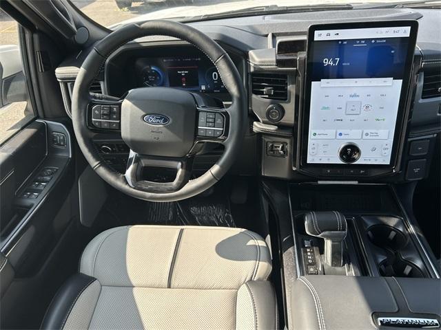 new 2025 Ford F-150 Lightning car