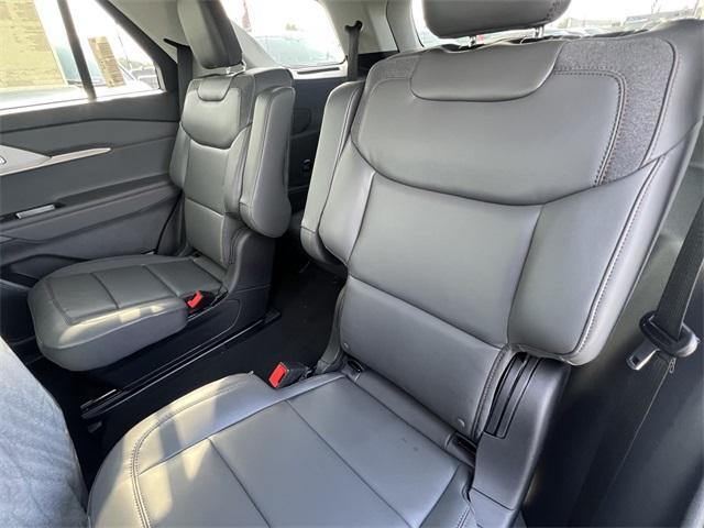 new 2025 Ford Explorer car