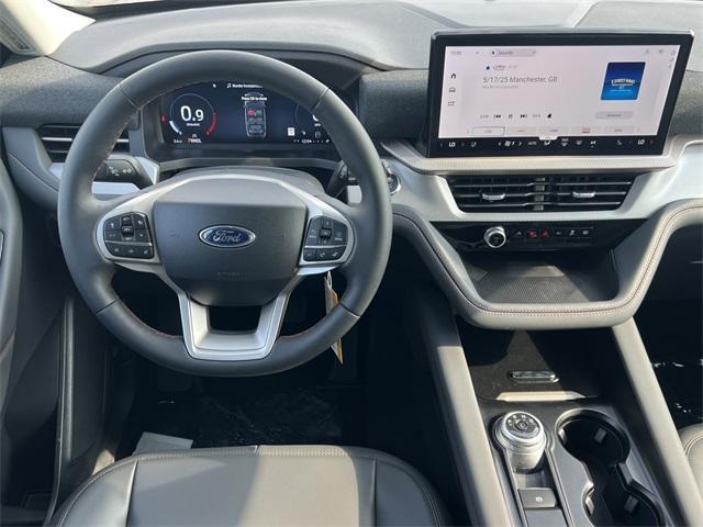 new 2025 Ford Explorer car