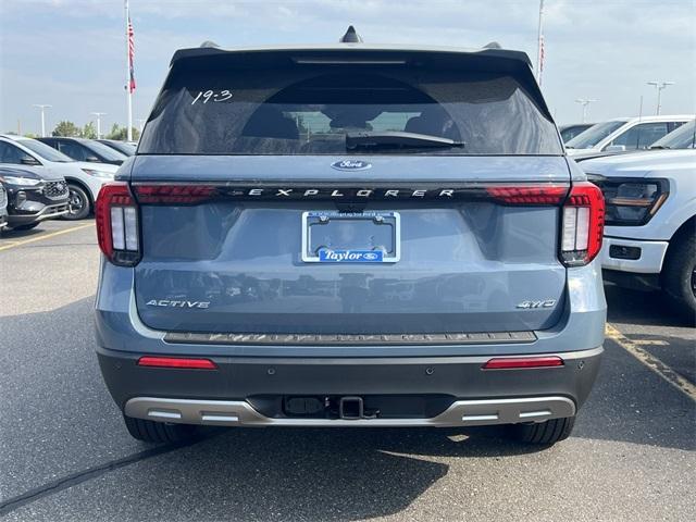 new 2025 Ford Explorer car
