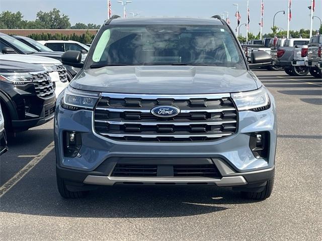 new 2025 Ford Explorer car