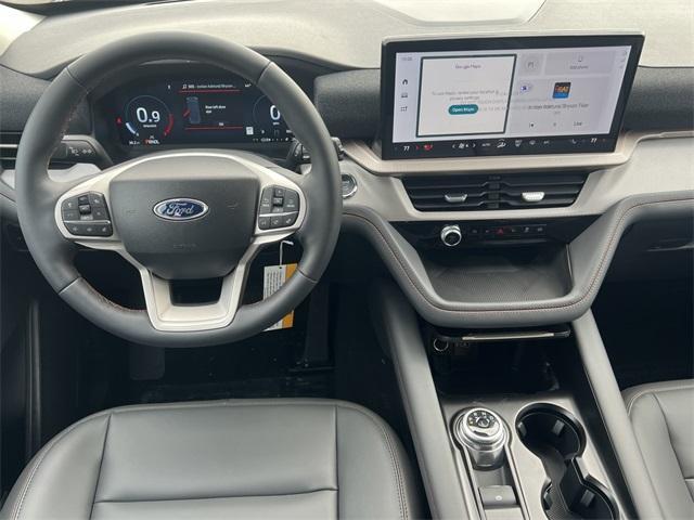new 2025 Ford Explorer car