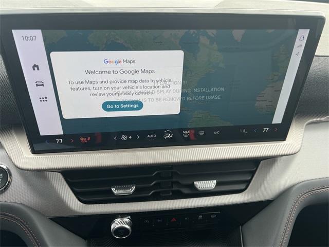 new 2025 Ford Explorer car