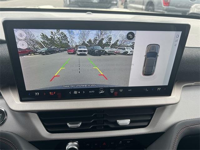 new 2025 Ford Explorer car