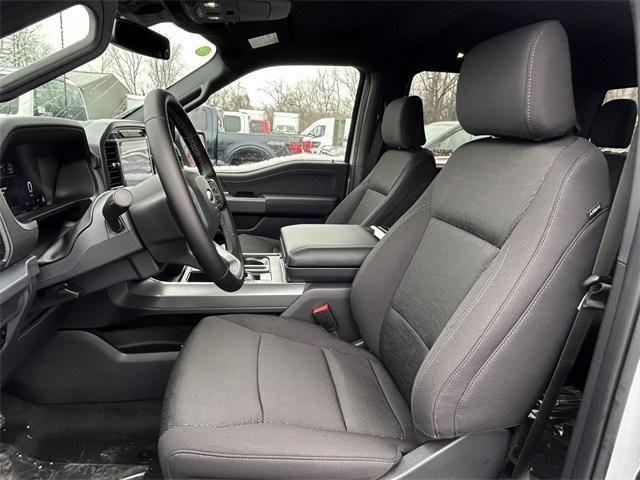 new 2025 Ford F-150 car