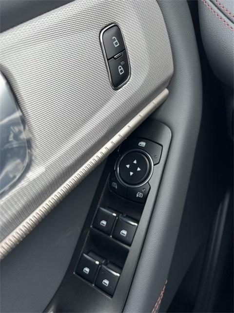 new 2025 Ford Explorer car
