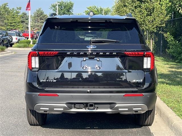 new 2025 Ford Explorer car