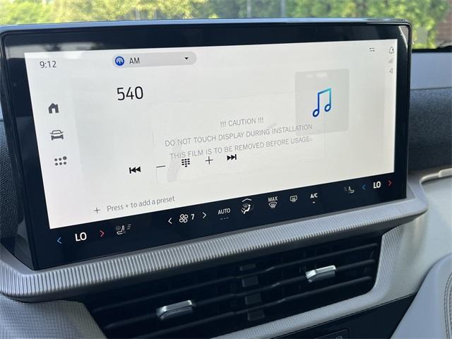 new 2025 Ford Explorer car