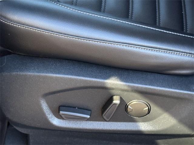 used 2021 Ford Edge car, priced at $25,889