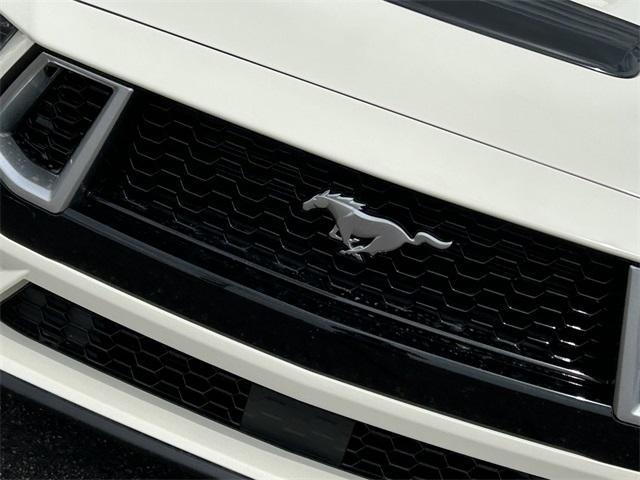 new 2025 Ford Mustang car