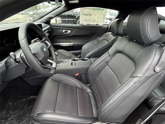 new 2025 Ford Mustang car