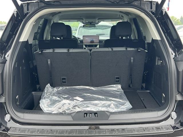 new 2025 Ford Explorer car